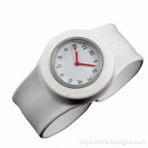 Fast delivery fashion Japan movement quartz silicone slap watch